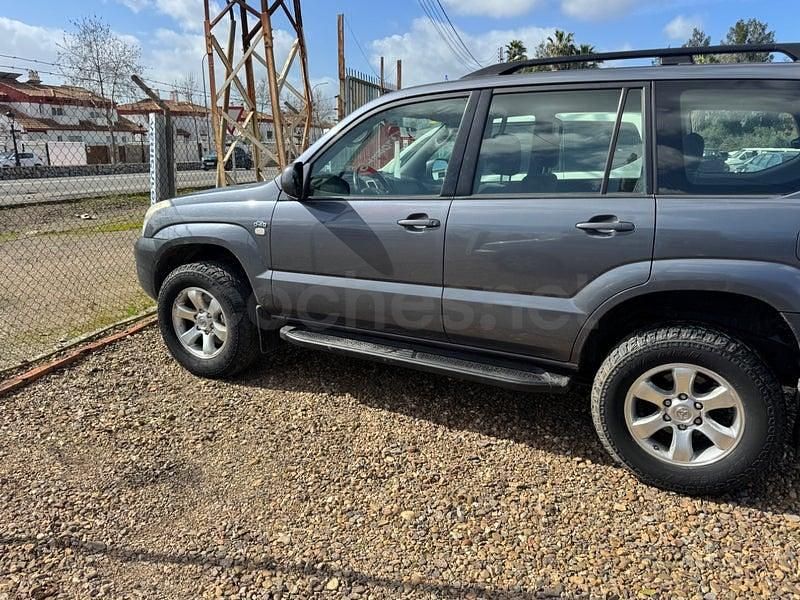 Usado Toyota Land Cruiser 173 CV (127 kW) 2007 Gris / plata SUV