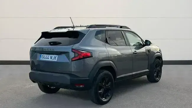Usado Dacia Duster Extreme 130 CV (95 kW) 2025 Gris SUV