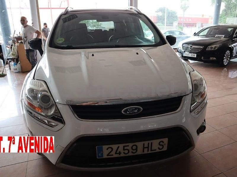 Usado Ford Kuga Titanium S 140 HP (102 kW) 2012 Branco SUV