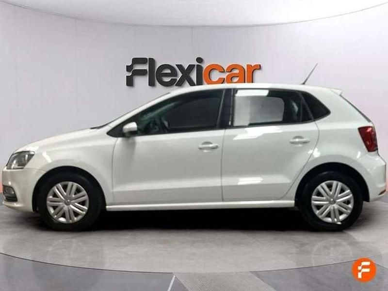 Usado VW Polo Edition 60 CV (44 kW) 2016 Blanco Utilitario