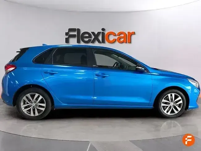 Usado Hyundai i30 GO! 120 CV (88 kW) 2018 Azul