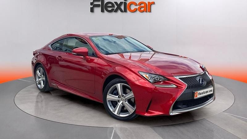Usado Lexus RC300h Executive Line 223 CV (164 kW) 2015 Rojo Coupe