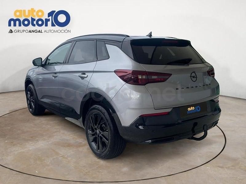 Usado Opel Grandland X GS Line 130 CV (95 kW) 2022 Gris / plata SUV