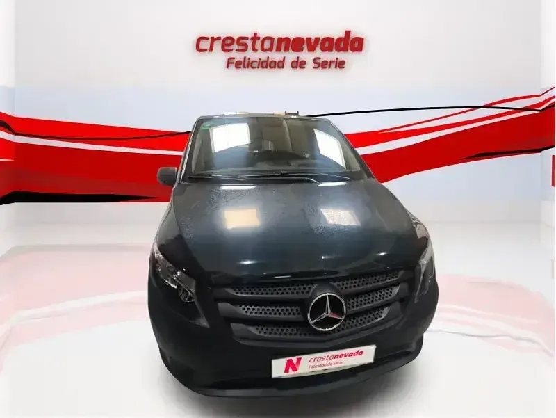 Usado Mercedes Vito 136 CV (100 kW) 2022 Verde Van