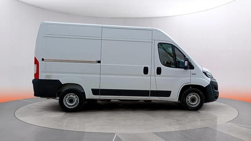 Usado Fiat Ducato 136 CV (100 kW) 2021 Blanco Van
