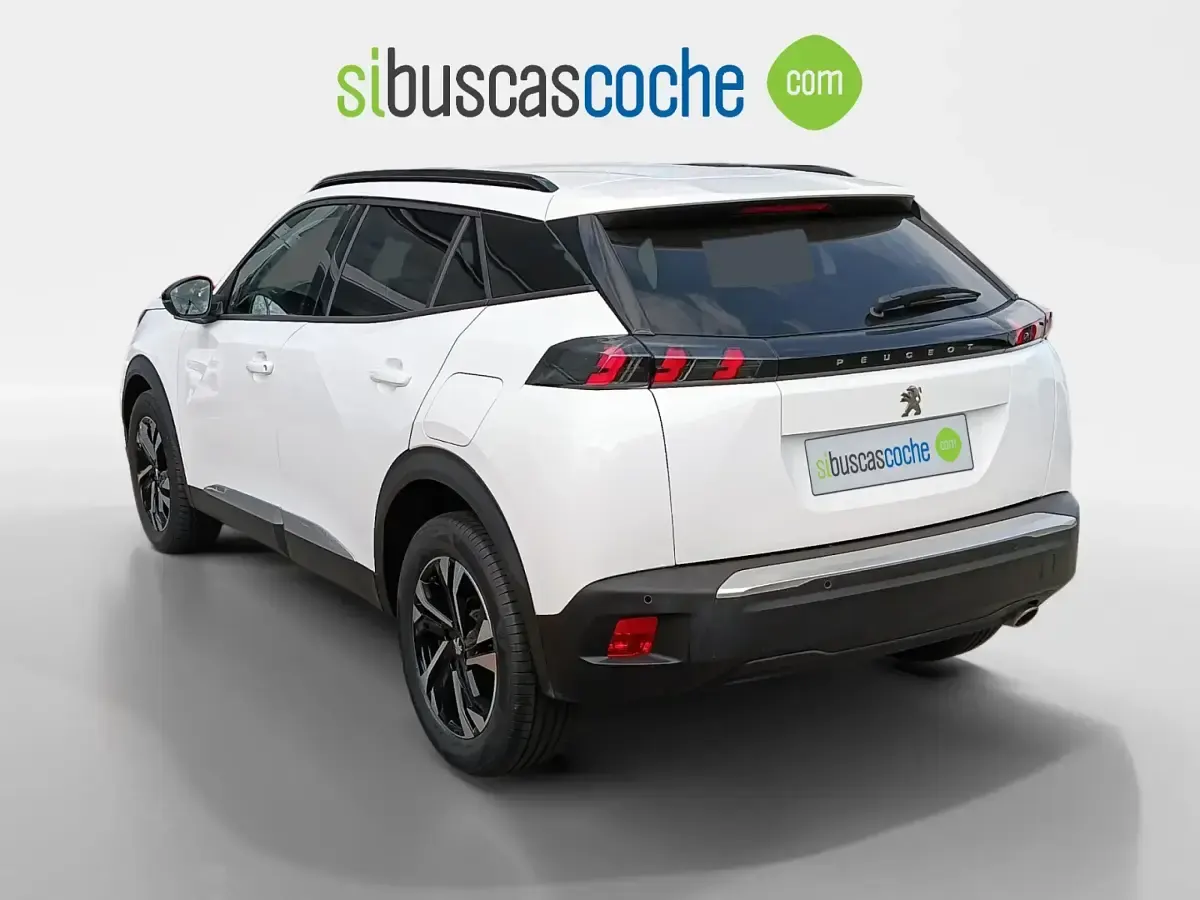 Usado Peugeot 2008 Allure 110 CV (80 kW) 2022 Blanco SUV