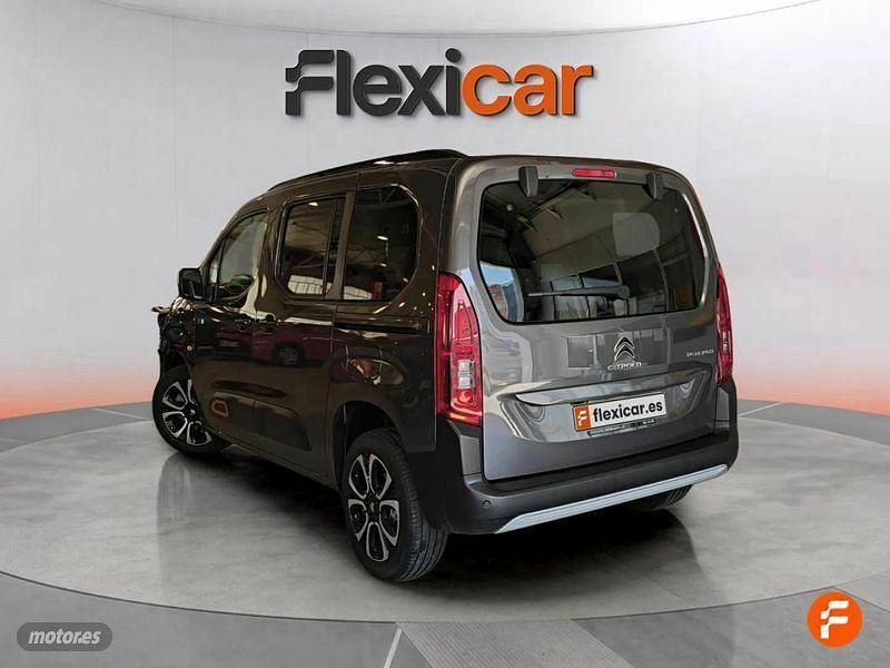 Usado Citroën Berlingo Feel 102 CV (75 kW) 2023 Negro Monovolumen