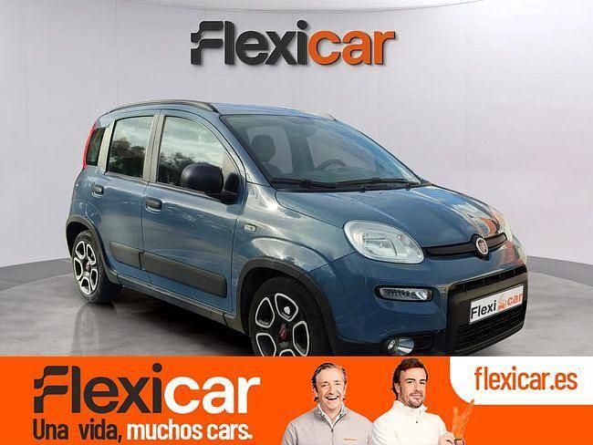 Usado Fiat Panda 70 CV (51 kW) 2022 Gris Utilitario