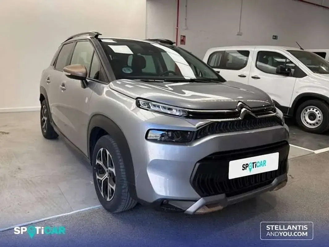 Usado Citroën C3 Aircross PureTech 110 CV (80 kW) 2023 Gris SUV