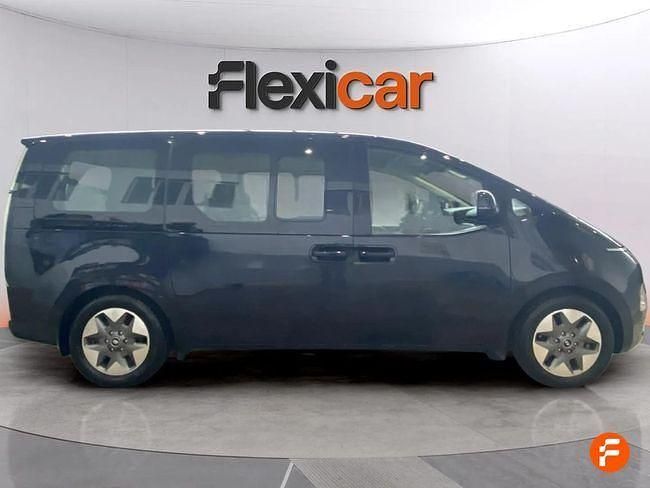 Usado Hyundai Staria 177 CV (130 kW) 2023 Azul Monovolumen