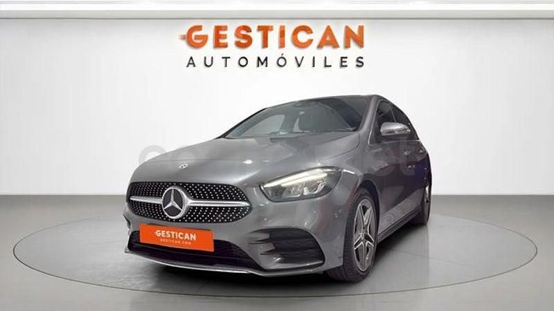Usado Mercedes B250e 218 CV (160 kW) 2022 Gris / plata Monovolumen