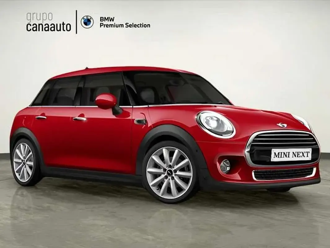 Usado Mini Cooper 136 CV (100 kW) 2017 Rojo Utilitario