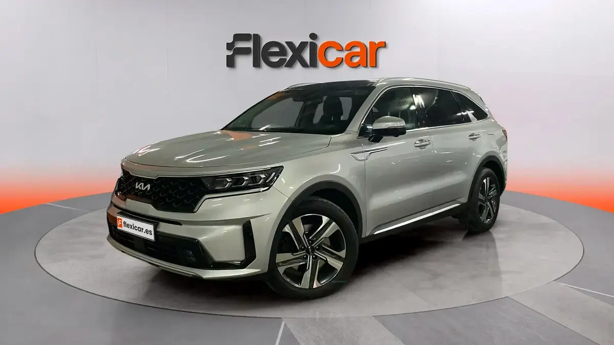 Usado Kia Sorento 194 CV (142 kW) 2023 Gris SUV