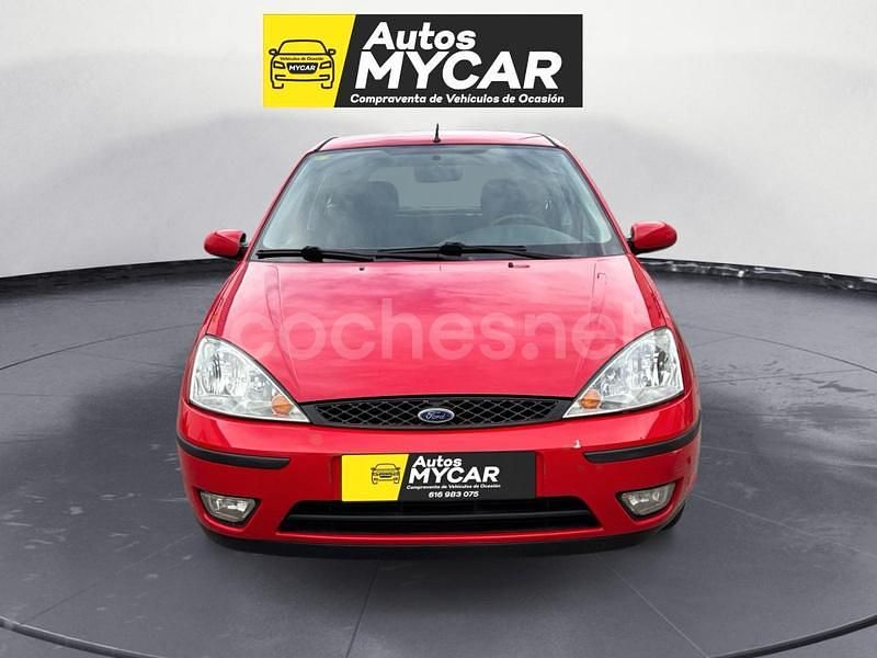 Usado Ford Focus 75 CV (55 kW) 2002 Rojo Berlina