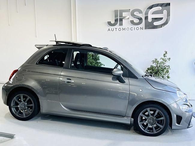 Usado Abarth 595 145 CV (106 kW) 2018 Gris Utilitario
