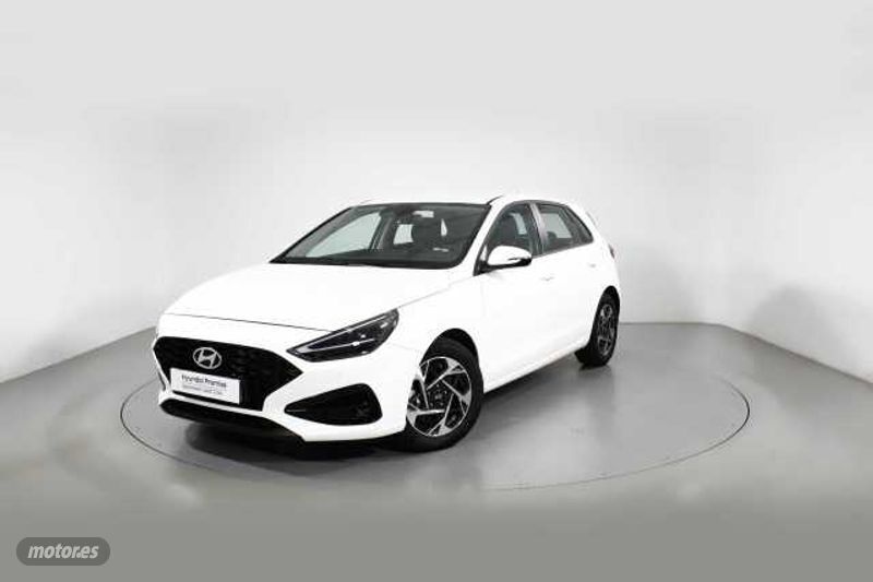 Atlas white Usado 2024 Hyundai i30 | 22.300 € (Precio justo) - Imagen 1/4