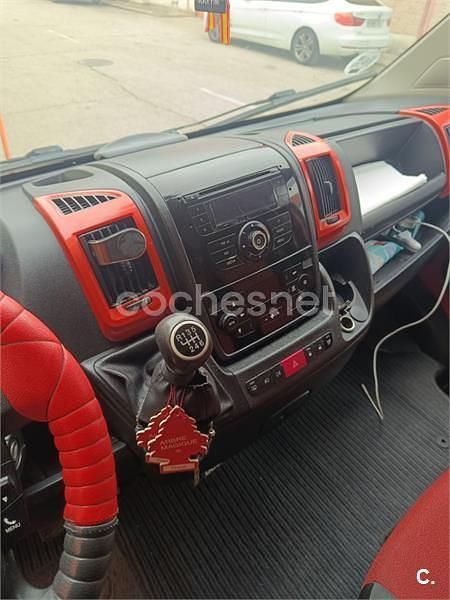 Usado Fiat Ducato 112 CV (82 kW) 2000 Rojo Van