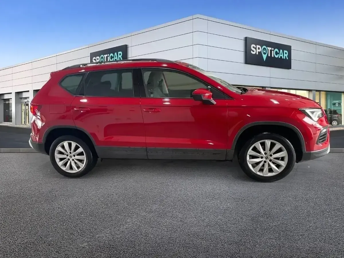Usado Seat Ateca Style 150 CV (110 kW) 2023 Rojo SUV