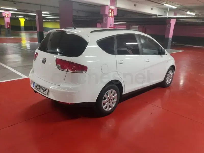 Usado Seat Altea XL I-Tech 105 CV (77 kW) 2015 Blanco Monovolumen