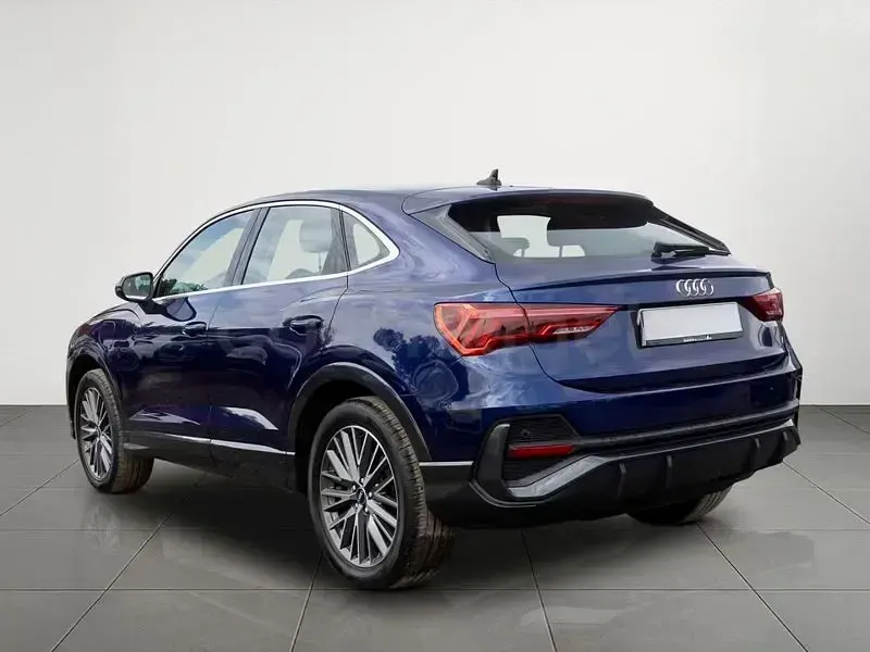 Usado Audi Q3 Sportback S-Line 245 CV (180 kW) 2023 Azul SUV