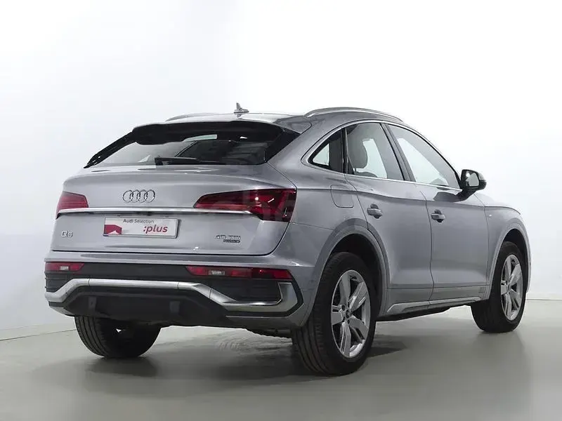 Usado Audi Q5 Sportback S-Line 204 CV (150 kW) 2022 Gris / plata SUV