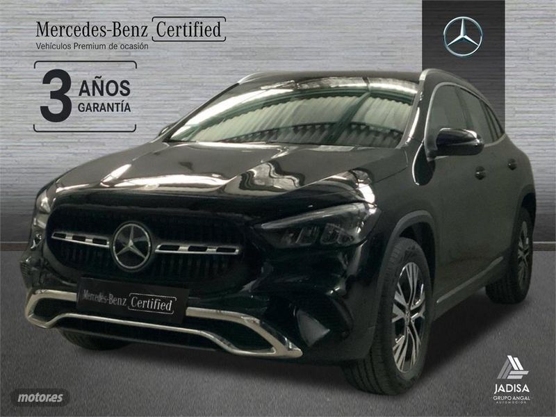 Negro Usado 2023 Mercedes GLA180 Progressive SUV | 37.990 € (Un poco caro) - Imagen 1/4