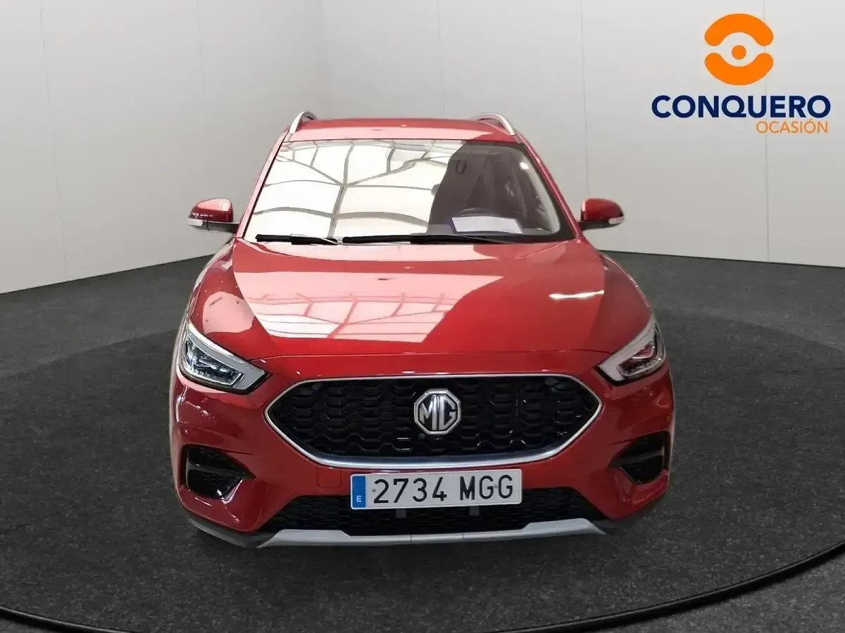 Usado MG ZS Comfort 106 CV (77 kW) 2023 Rojo SUV