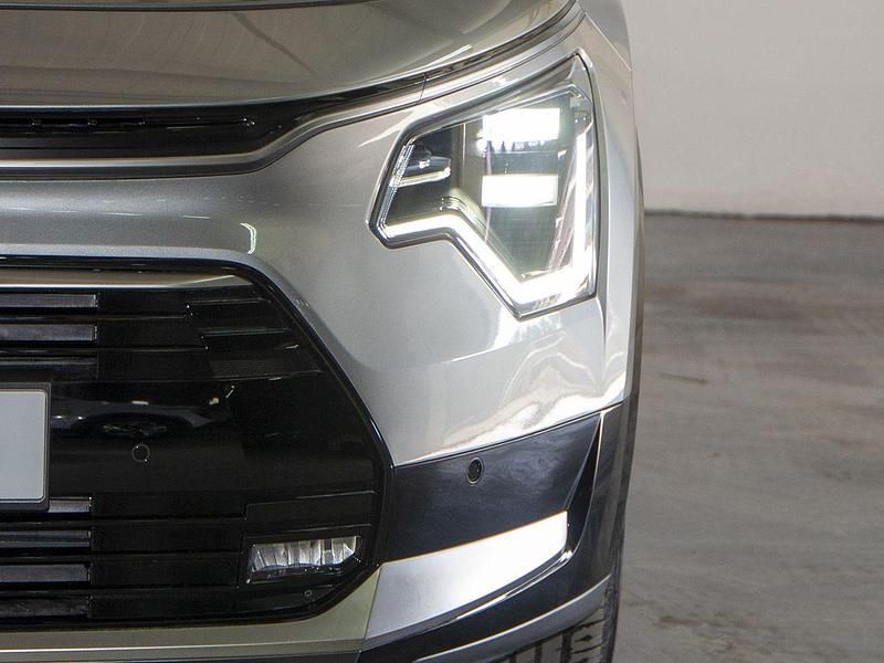 Usado Kia Niro 141 CV (103 kW) 2024 Gris SUV