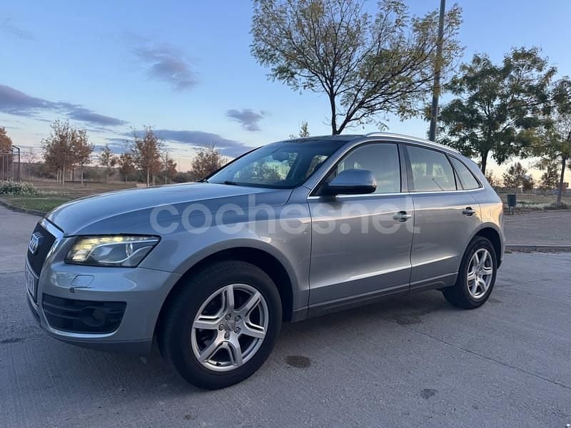 Usado Audi Q5 170 CV (125 kW) 2010 Gris / plata SUV