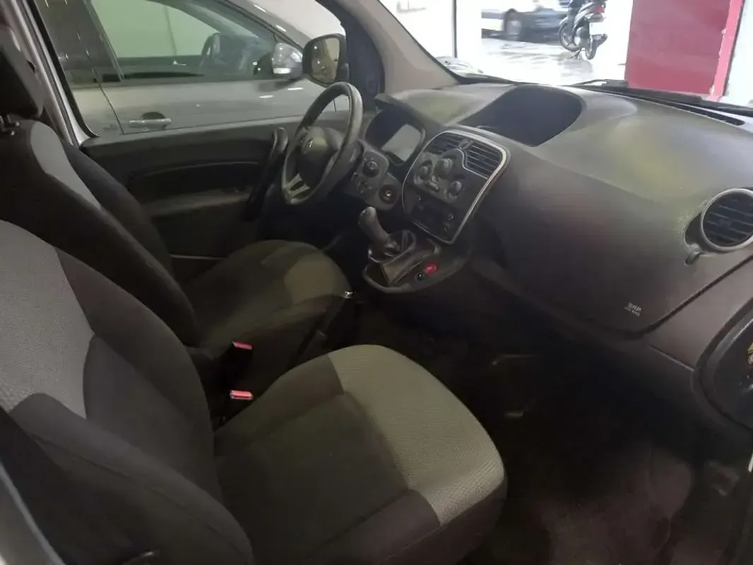 Usado Renault Kangoo Edition One 95 CV (69 kW) 2021 Blanco Monovolumen