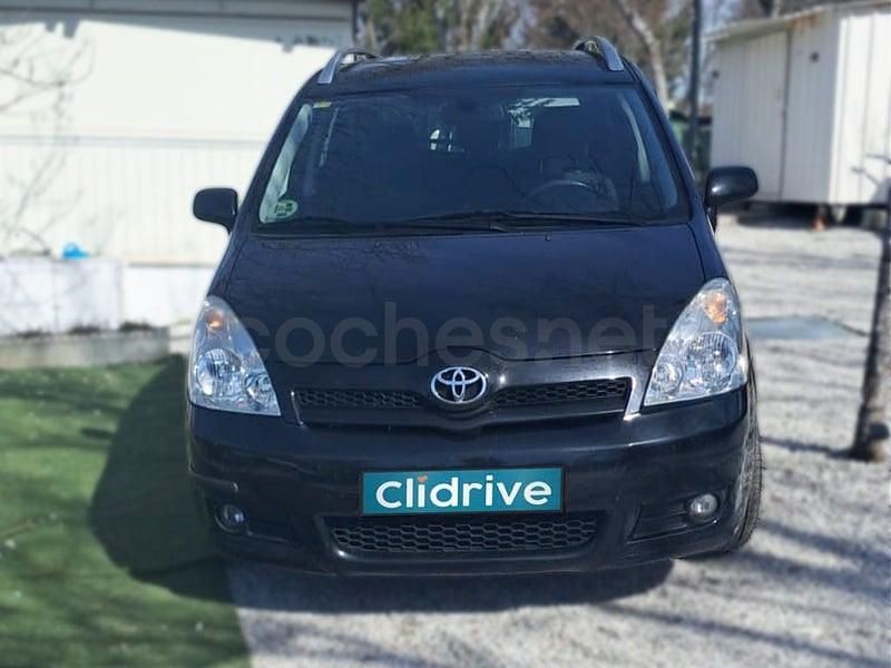 Usado Toyota Corolla Verso Sport 177 CV (130 kW) 2006 Negro Monovolumen