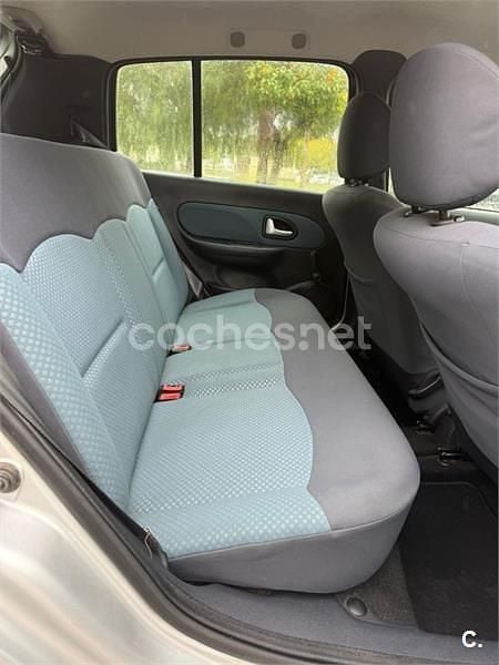 Usado Renault Clio II Authentique 75 CV (55 kW) 2006 Gris / plata Berlina