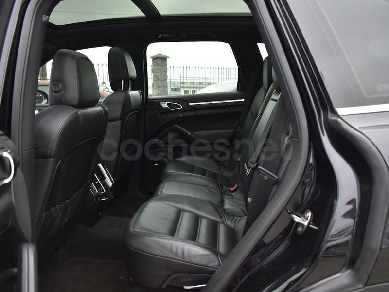 Usado Porsche Cayenne 400 CV (294 kW) 2012 Negro SUV