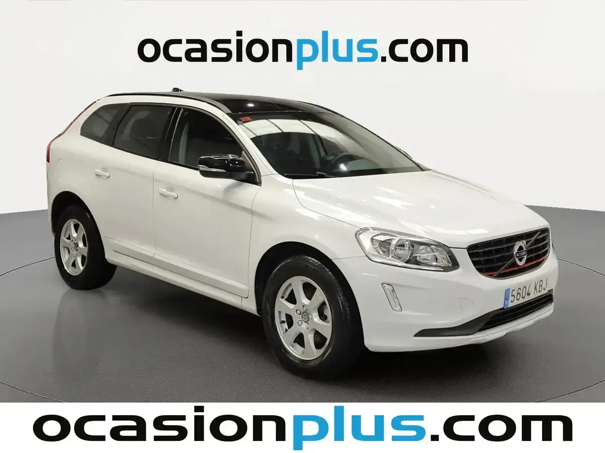 Usado Volvo XC60 Momentum 190 CV (139 kW) 2017 Blanco SUV