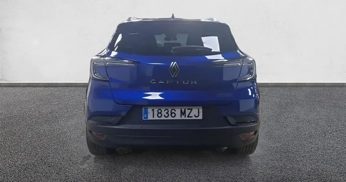 Usado Renault Captur Techno 100 CV (73 kW) 2025 SUV