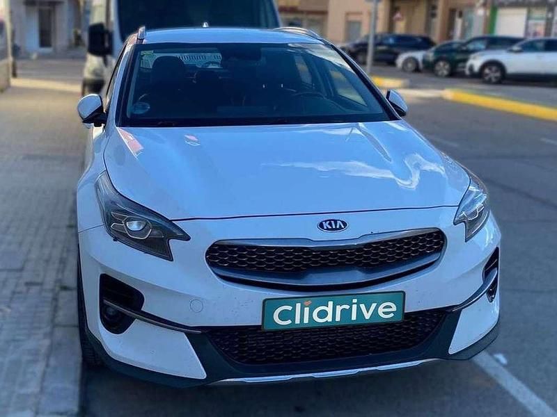 Usado Kia XCeed 116 CV (85 kW) 2020 Blanco SUV