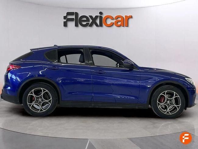 Usado Alfa Romeo Stelvio Sprint 190 CV (139 kW) 2022 Azul SUV