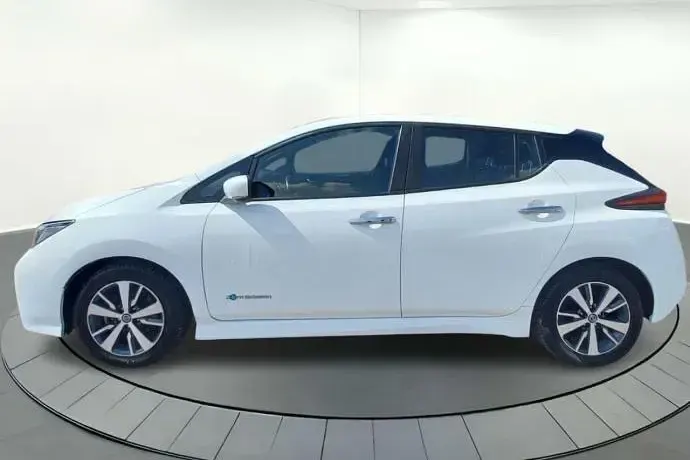 Usado Nissan Leaf Acenta 110 kW (150 CV) 2020 Blanco Utilitario