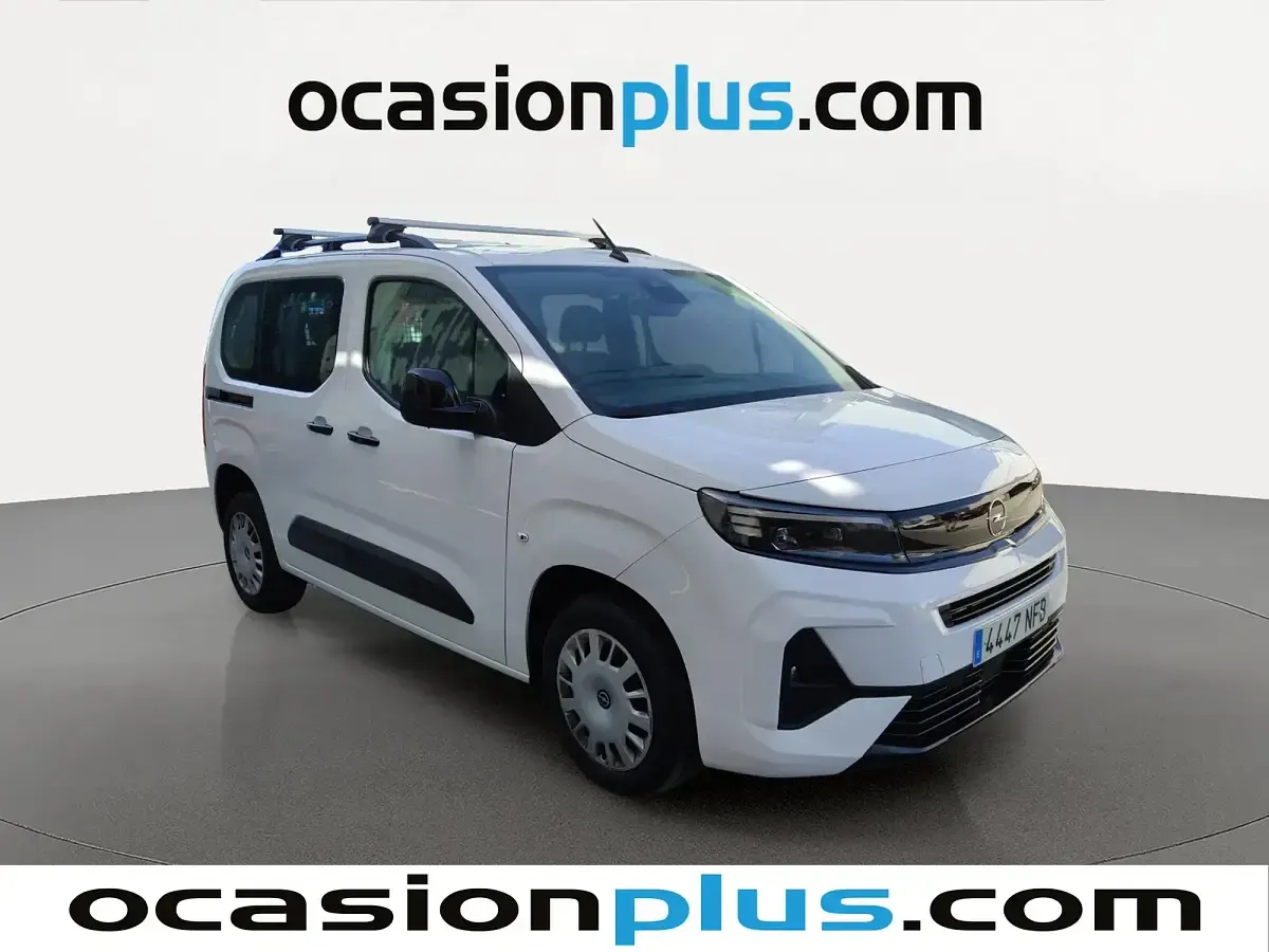 Usado Opel Combo S 100 CV (73 kW) 2025 Blanco Monovolumen
