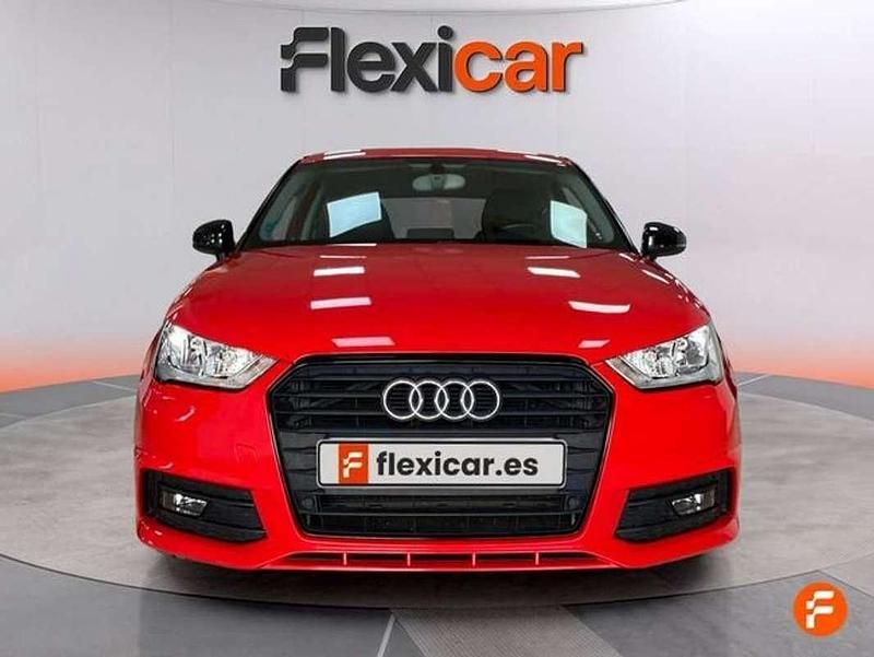 Usado Audi A1 Premium 95 CV (69 kW) 2016 Rojo Utilitario