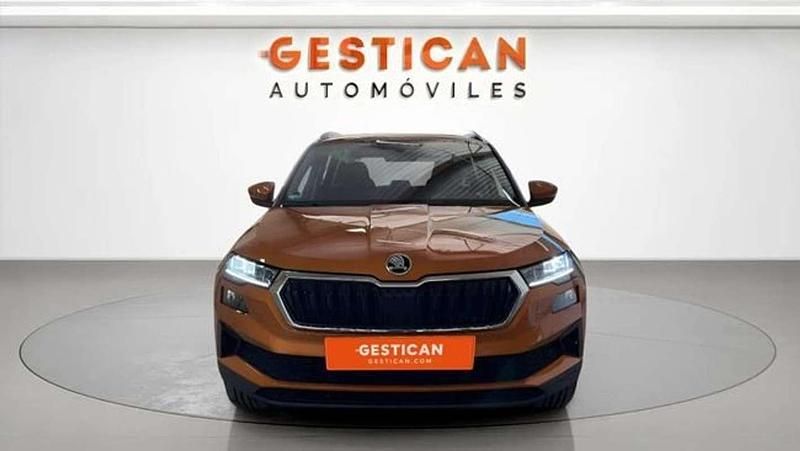 Usado Skoda Karoq Ambition 110 CV (80 kW) 2023 Naranja SUV