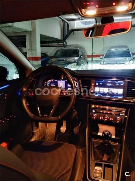 Usado Seat Leon ST FR 150 CV (110 kW) 2018 Azul Familiar