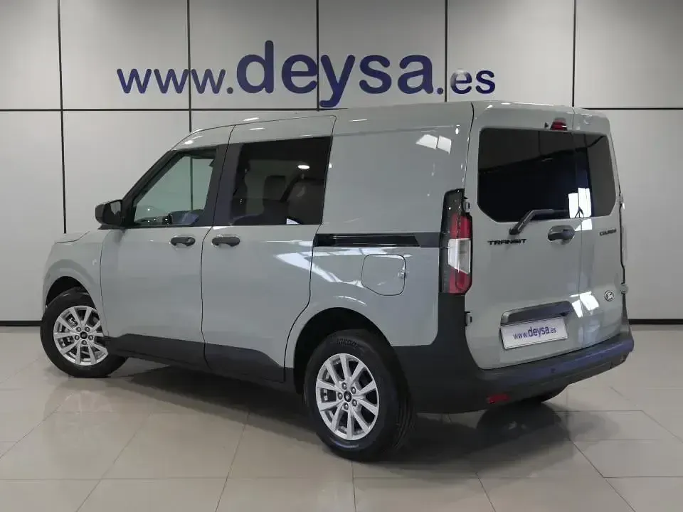 Nuevo Ford Transit Trend 100 CV (73 kW) 2026 Gris Familiar