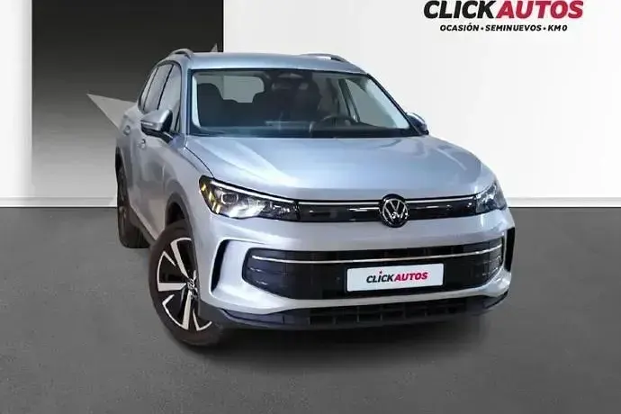 Usado VW Tiguan 130 CV (95 kW) 2026 Gris SUV