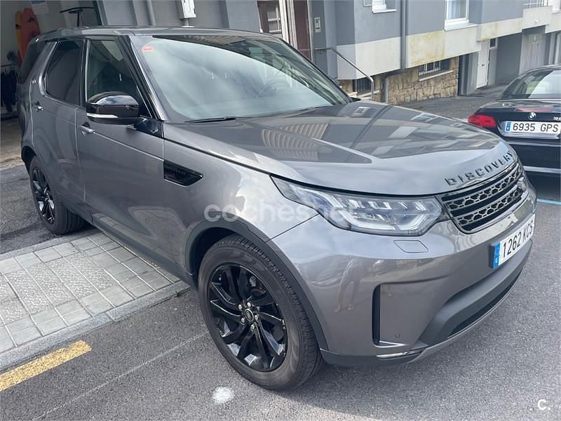 Usado Land Rover Discovery 5 HSE 240 CV (176 kW) 2017 Gris / plata SUV