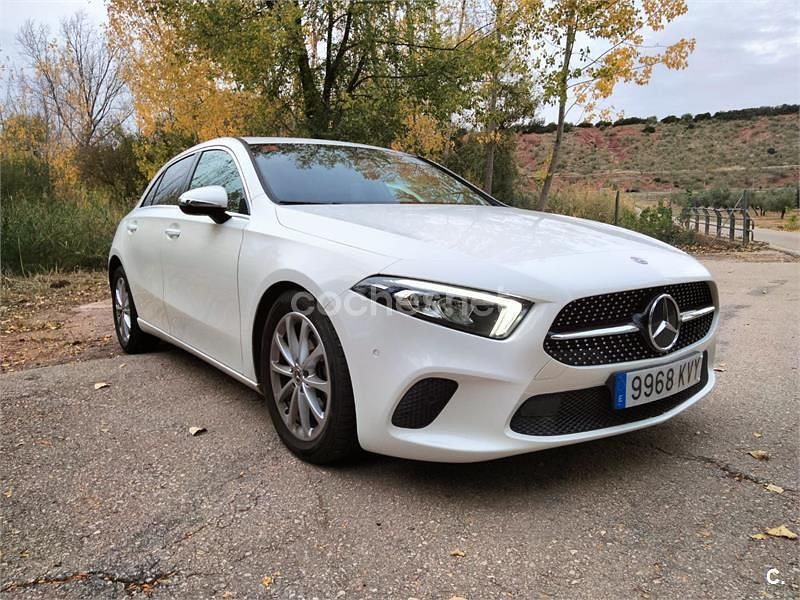 Usado Mercedes A180 109 CV (80 kW) 2019 Blanco Berlina
