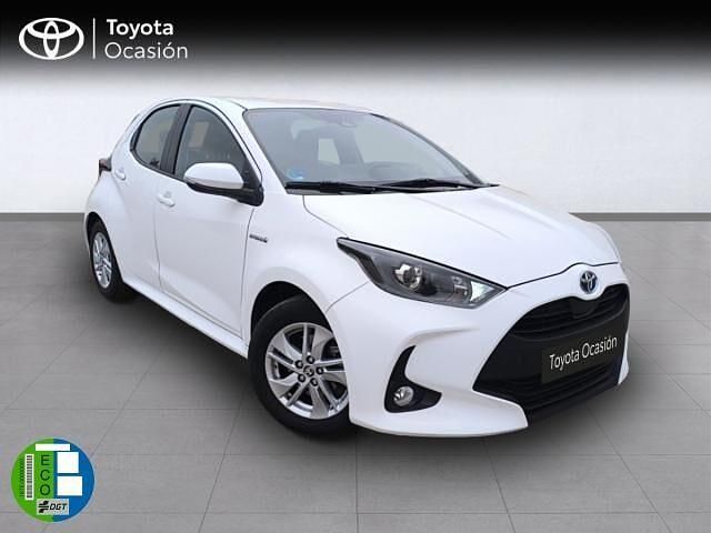 Blanco Usado 2021 Toyota Yaris Active | 19.500 € - Imagen 1/4