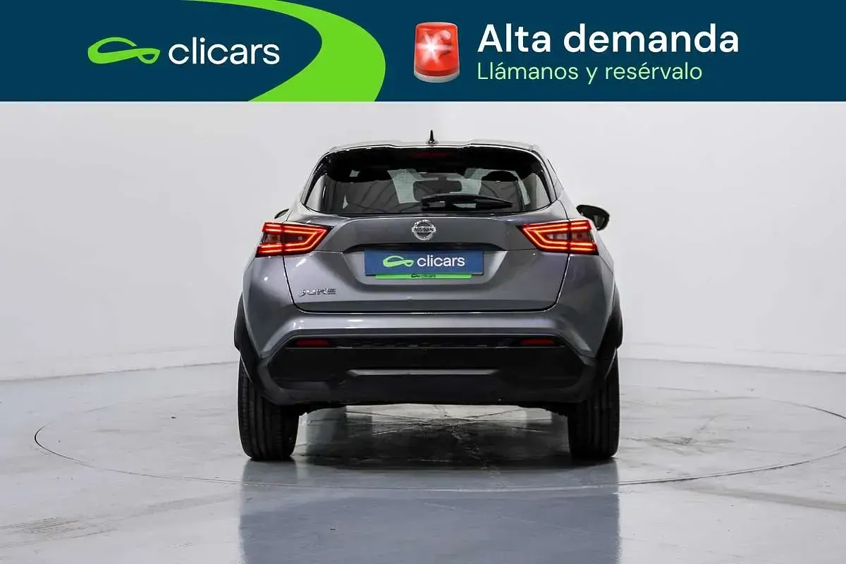 Usado Nissan Juke Enigma 114 CV (83 kW) 2021 Gris SUV