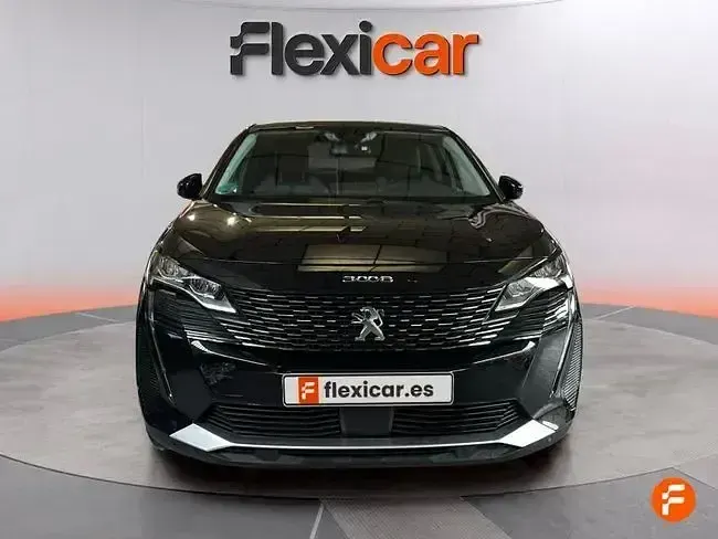 Usado Peugeot 3008 Allure 130 CV (95 kW) 2022 Negro SUV