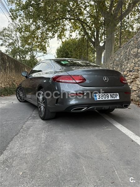 Usado Mercedes C220 170 CV (125 kW) 2017 Gris / plata Coupe